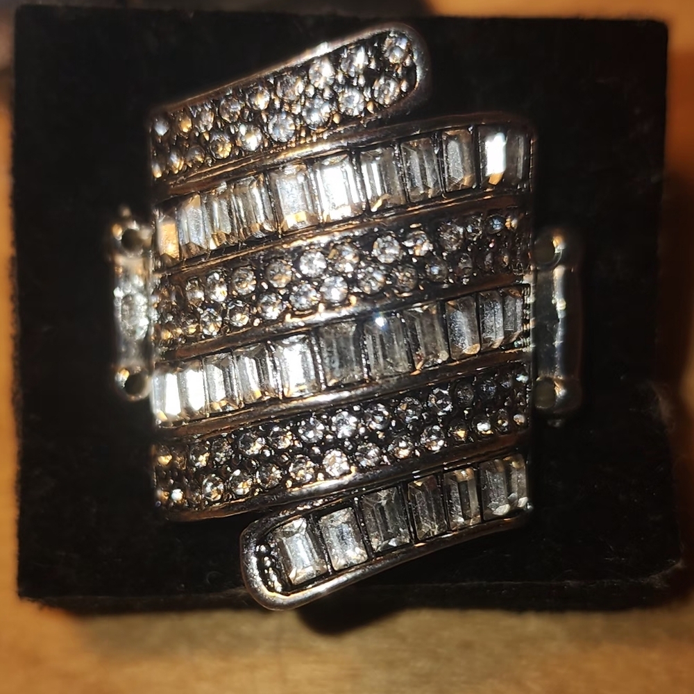 Blingy Fashion Ring